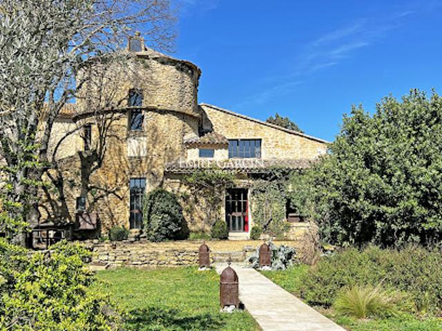 Vente Maison 8 pièces 250 m2 Lauris