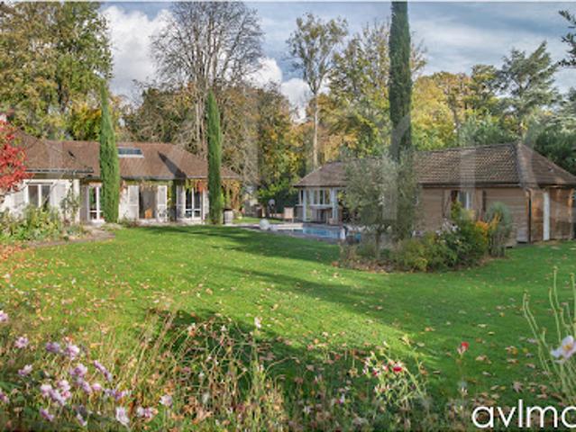 Vente Maison 8 pièces 270 m2 Saint Germain en Laye