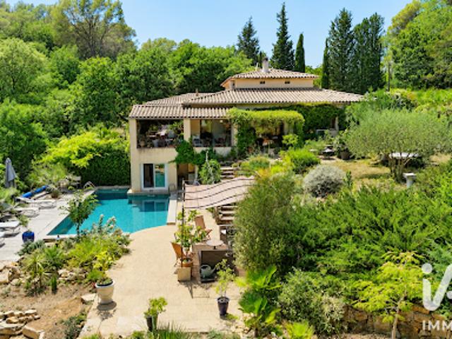 Vente Maison 8 pièces 270 m2 Tourrettes