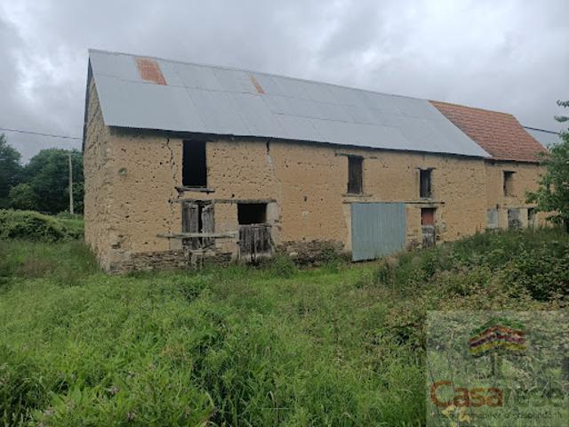 Vente Maison 8 pièces 270 m2 Trévérien