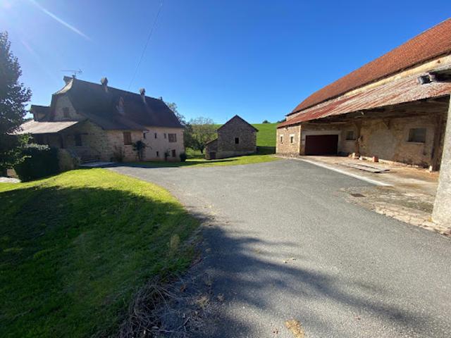 Vente Maison 8 pièces 273 m2 Lacapelle Marival