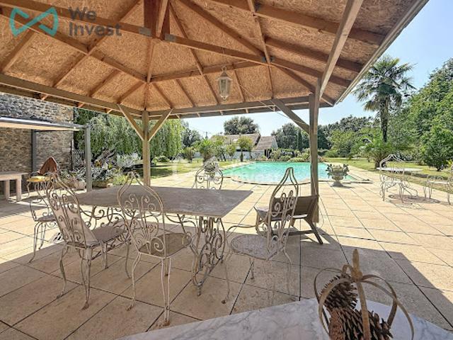 Vente Maison 8 pièces 285 m2 Mont