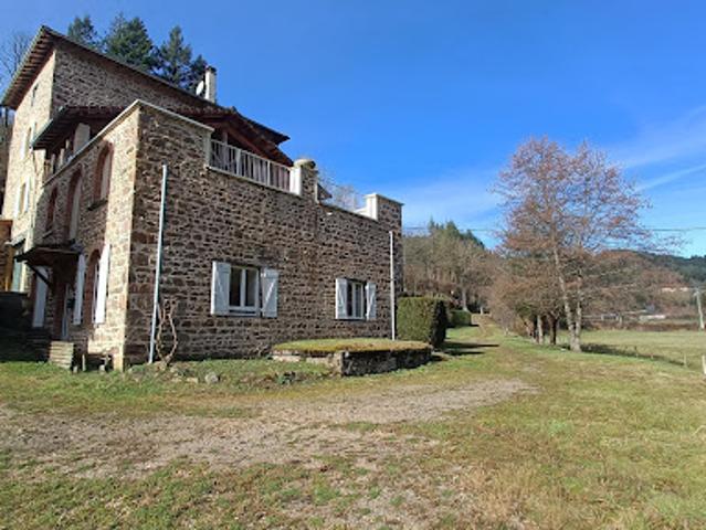 Vente Maison 8 pièces 286 m2 Cublize