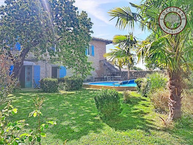 Vente Maison 8 pièces 286 m2 Cologne