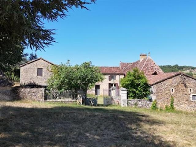 Vente Maison 8 pièces 286 m2 Le Buisson de Cadouin