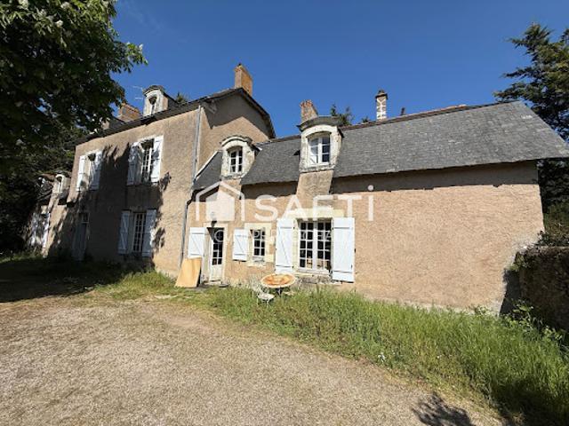 Vente Maison 8 pièces 286 m2 Loireauxence