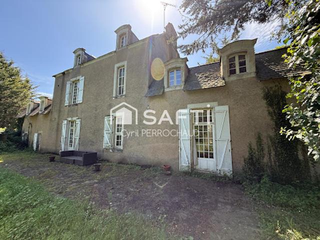 Vente Maison 8 pièces 286 m2 Loireauxence