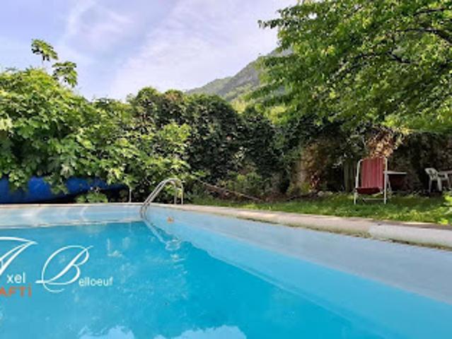 Vente Maison 8 pièces 288 m2 Saint benoit