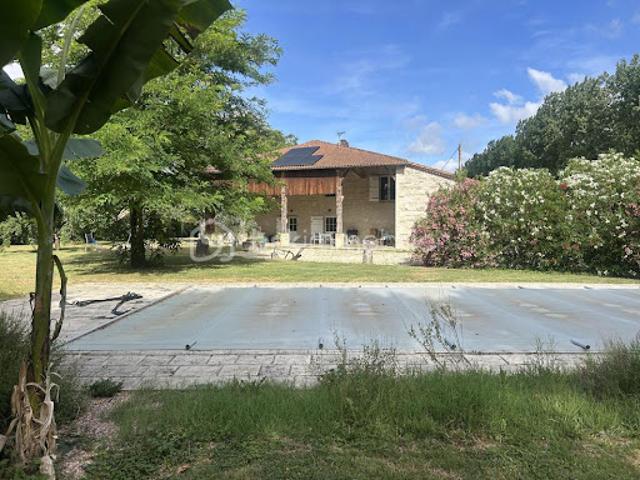 Vente Maison 8 pièces 280 m2 Agen