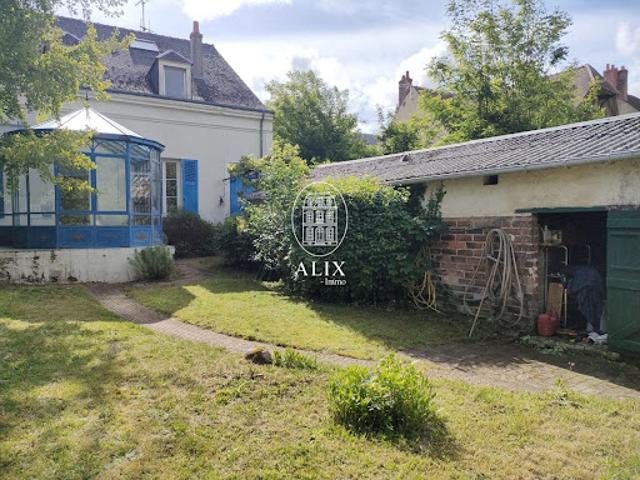 Vente Maison 8 pièces 280 m2 Cloyes les Trois Rivières