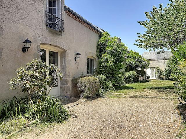 Vente Maison 8 pièces 280 m2 Jargeau