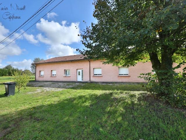 Vente Maison 8 pièces 281 m2 Courtes