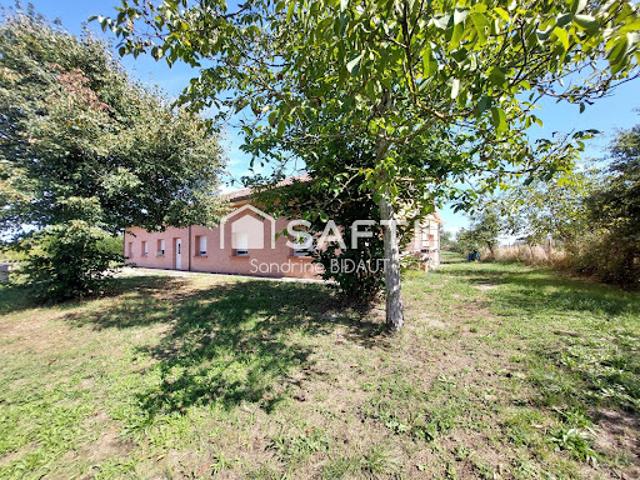 Vente Maison 8 pièces 282 m2 Saint Trivier de Courtes