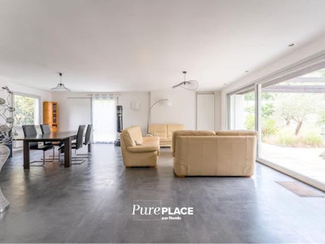 Vente Maison 8 pièces 282.5 m2 Sainte Luce sur Loire