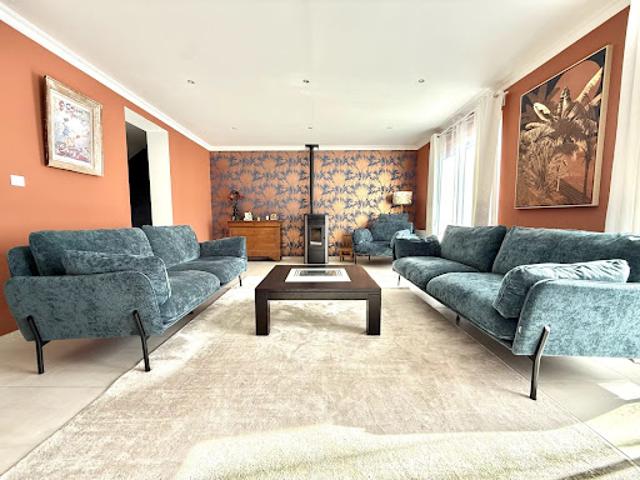 Vente Maison 8 pièces 283 m2 Evreux