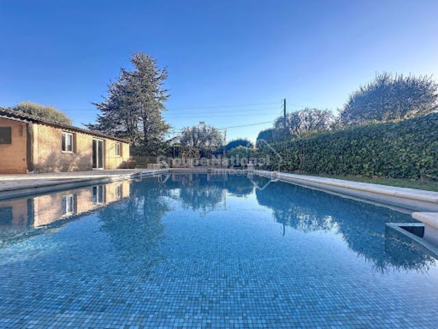 Vente Maison 8 pièces 295 m2 Peymeinade