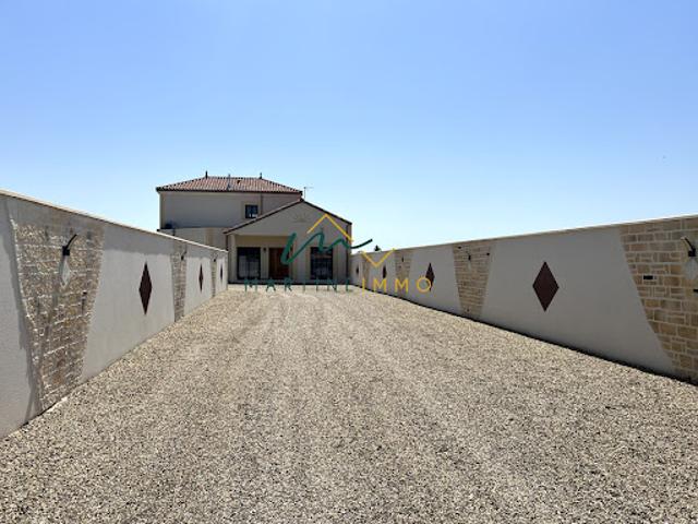 Vente Maison 8 pièces 297 m2 Beaupuy