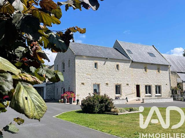 Vente Maison 8 pièces 299 m2 Commes