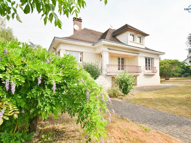 Vente Maison 8 pièces 306 m2 Saint Dyé sur Loire