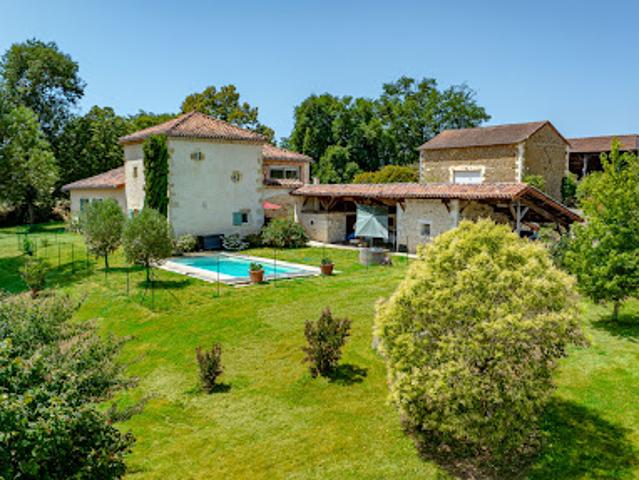 Vente Maison 8 pièces 308 m2 Saint Jean Poutge