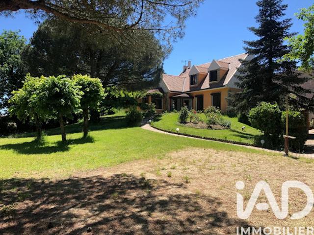 Vente Maison 8 pièces 308 m2 Viennay