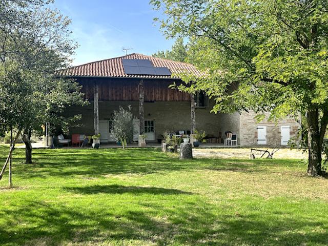 Vente Maison 8 pièces 300 m2 Agen
