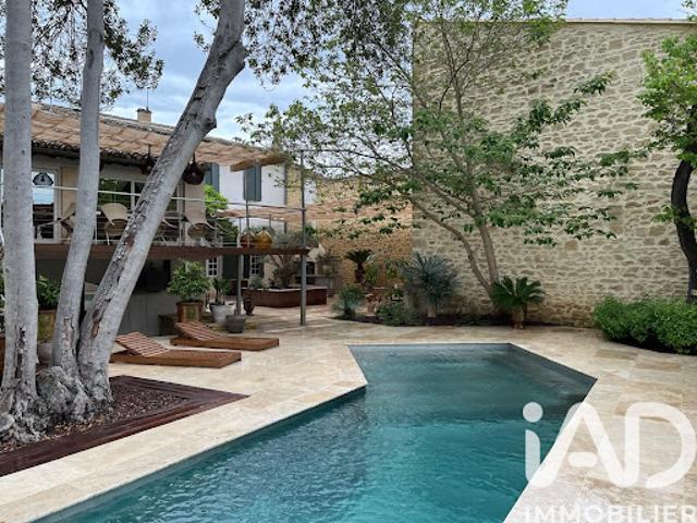 Vente Maison 8 pièces 300 m2 Aigues Vives