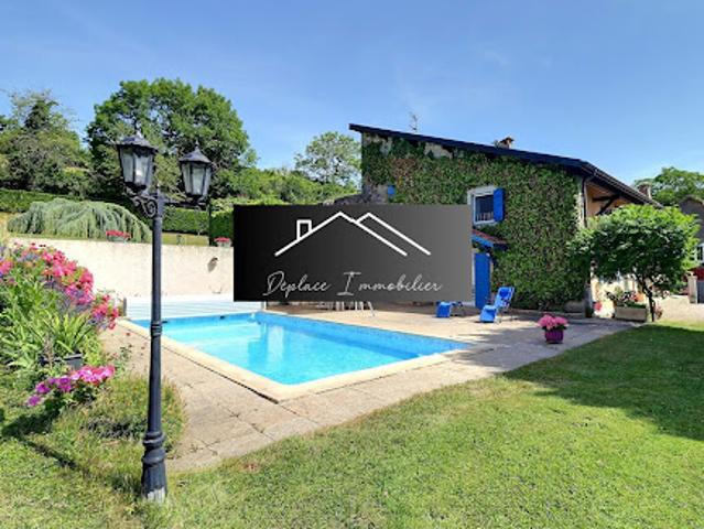 Vente Maison 8 pièces 300 m2 Ballaison