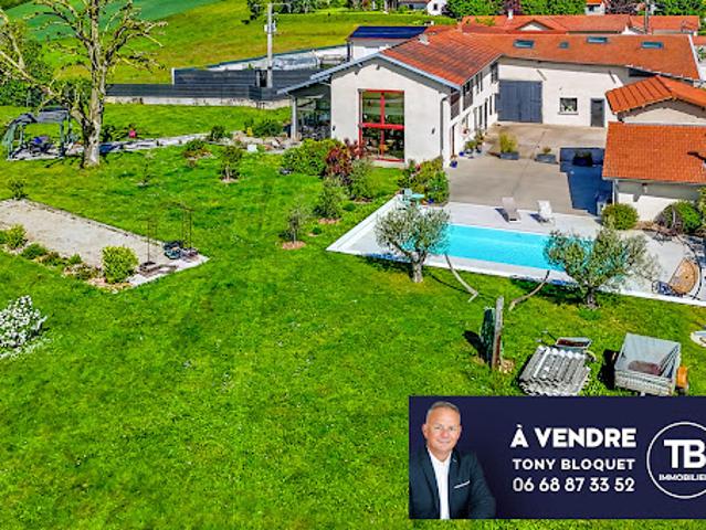 Vente Maison 8 pièces 300 m2 Bourgoin Jallieu
