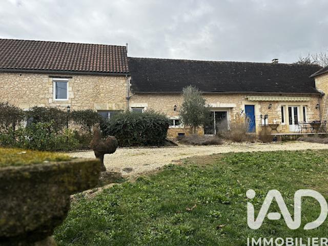 Vente Maison 8 pièces 300 m2 Coulaures