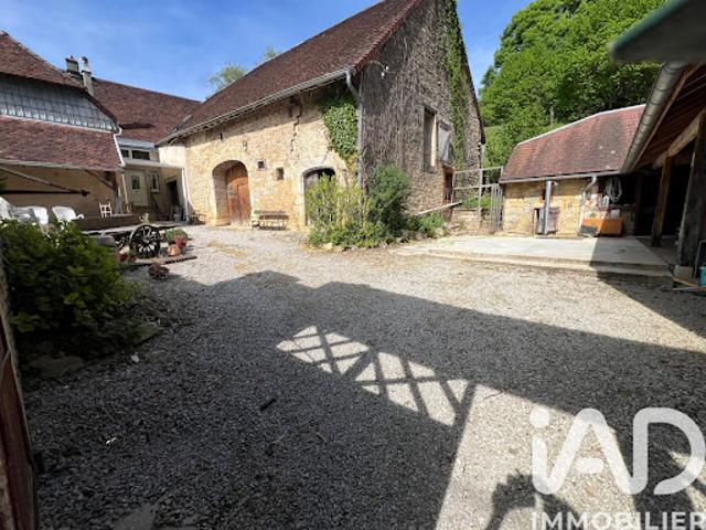 Vente Maison 8 pièces 300 m2 Vincelles