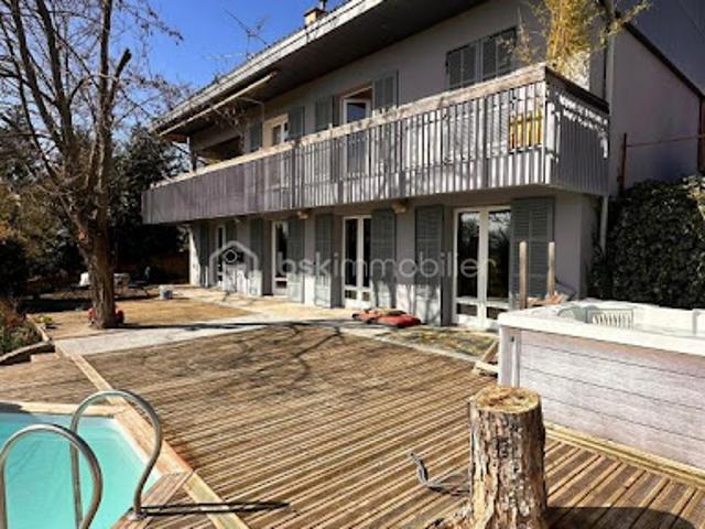 Vente Maison 8 pièces 303 m2 Saint Léger sur Roanne