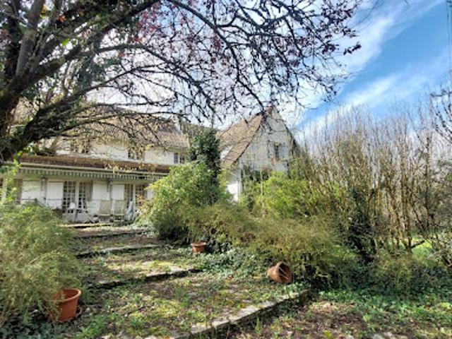 Vente Maison 8 pièces 314 m2 Eysines