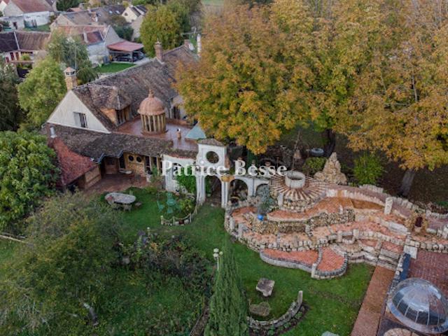 Vente Maison 8 pièces 310 m2 Michery