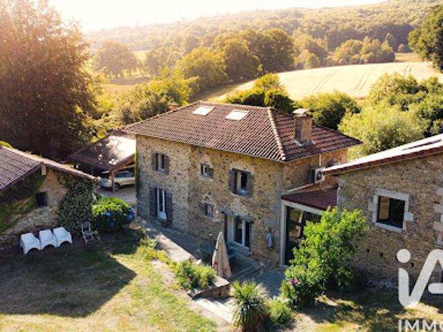 Vente Maison 8 pièces 320 m2 Ambazac