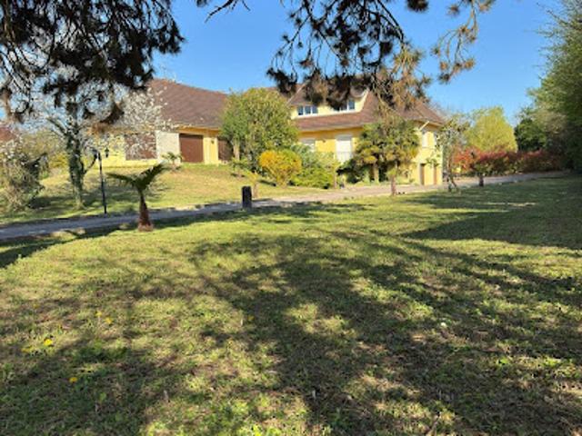 Vente Maison 8 pièces 320 m2 Cannes Ecluse