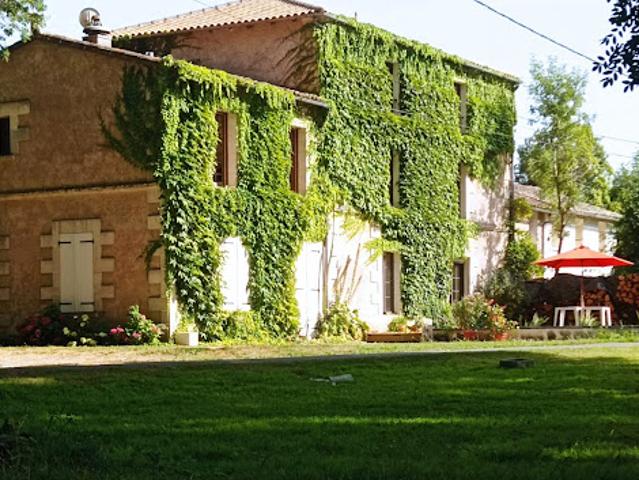 Vente Maison 8 pièces 322 m2 Saint Dizant du Gua