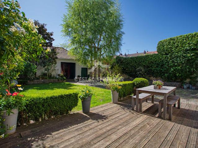 Vente Maison 8 pièces 323 m2 Lille