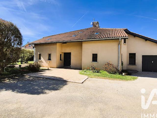 Vente Maison 8 pièces 330 m2 Château Gaillard