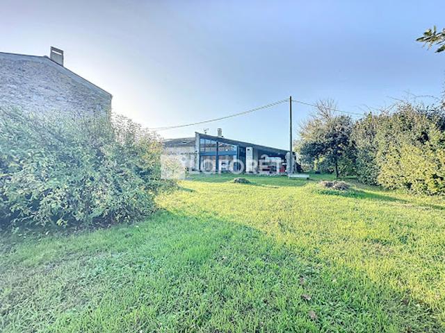 Vente Maison 8 pièces 345 m2 Echillais