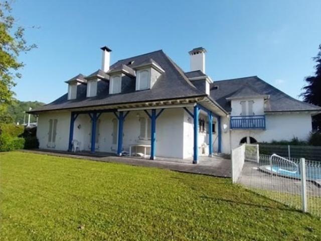 Vente Maison 8 pièces 345 m2 Lourdes