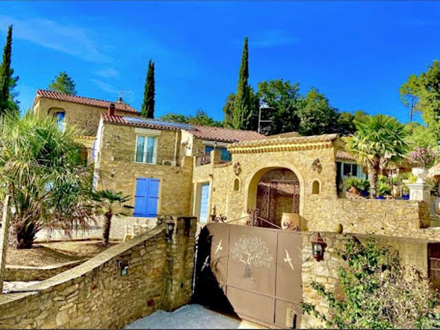 Vente Maison 8 pièces 345 m2 Saint Alexandre