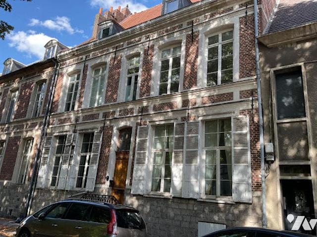 Vente Maison 8 pièces 341.6 m2 Douai