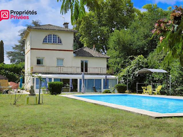 Vente Maison 8 pièces 350 m2 Sainte Livrade sur Lot