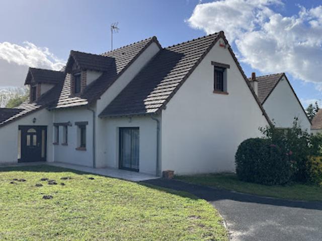 Vente Maison 8 pièces 351 m2 Noyers sur Cher