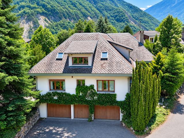 Vente Maison 8 pièces 360 m2 Saint Jean de Maurienne