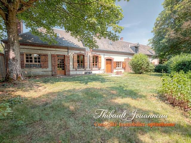 Vente Maison 8 pièces 363 m2 Corneuil