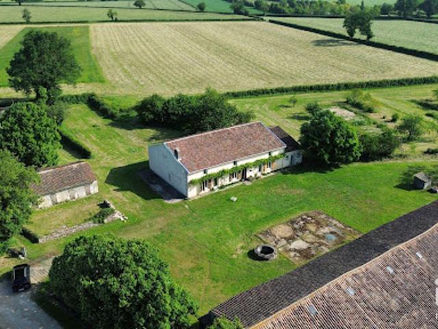 Vente Maison 8 pièces 363 m2 Vouille