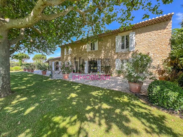 Vente Maison 8 pièces 374.3 m2 Cheval Blanc
