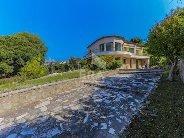 Vente Maison 8 pièces 400 m2 Cannes la bocca